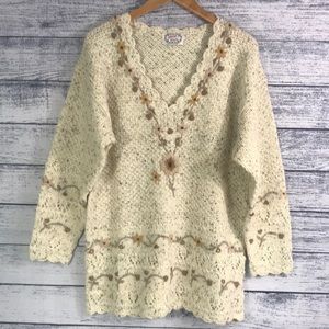 DAISY CHAIN-Long Sleeve V-Neck Embroidered Flowers Sweater/Tunic
